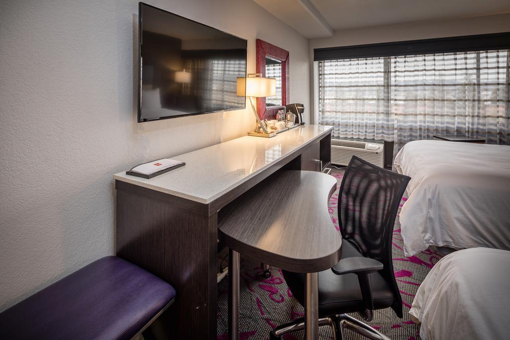 Radisson Hotel Oakland Airport Ngoại thất bức ảnh