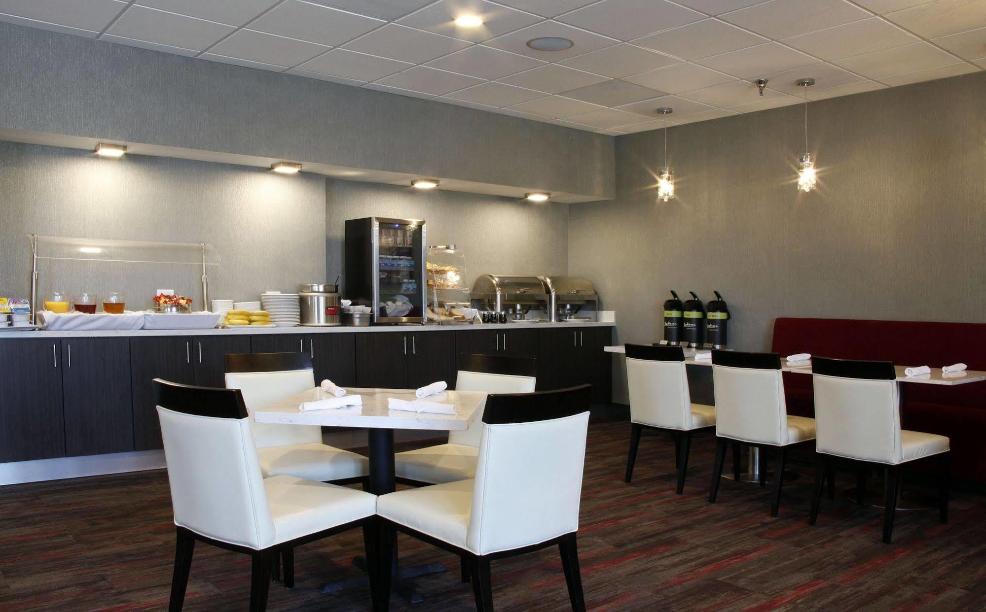 Radisson Hotel Oakland Airport Ngoại thất bức ảnh