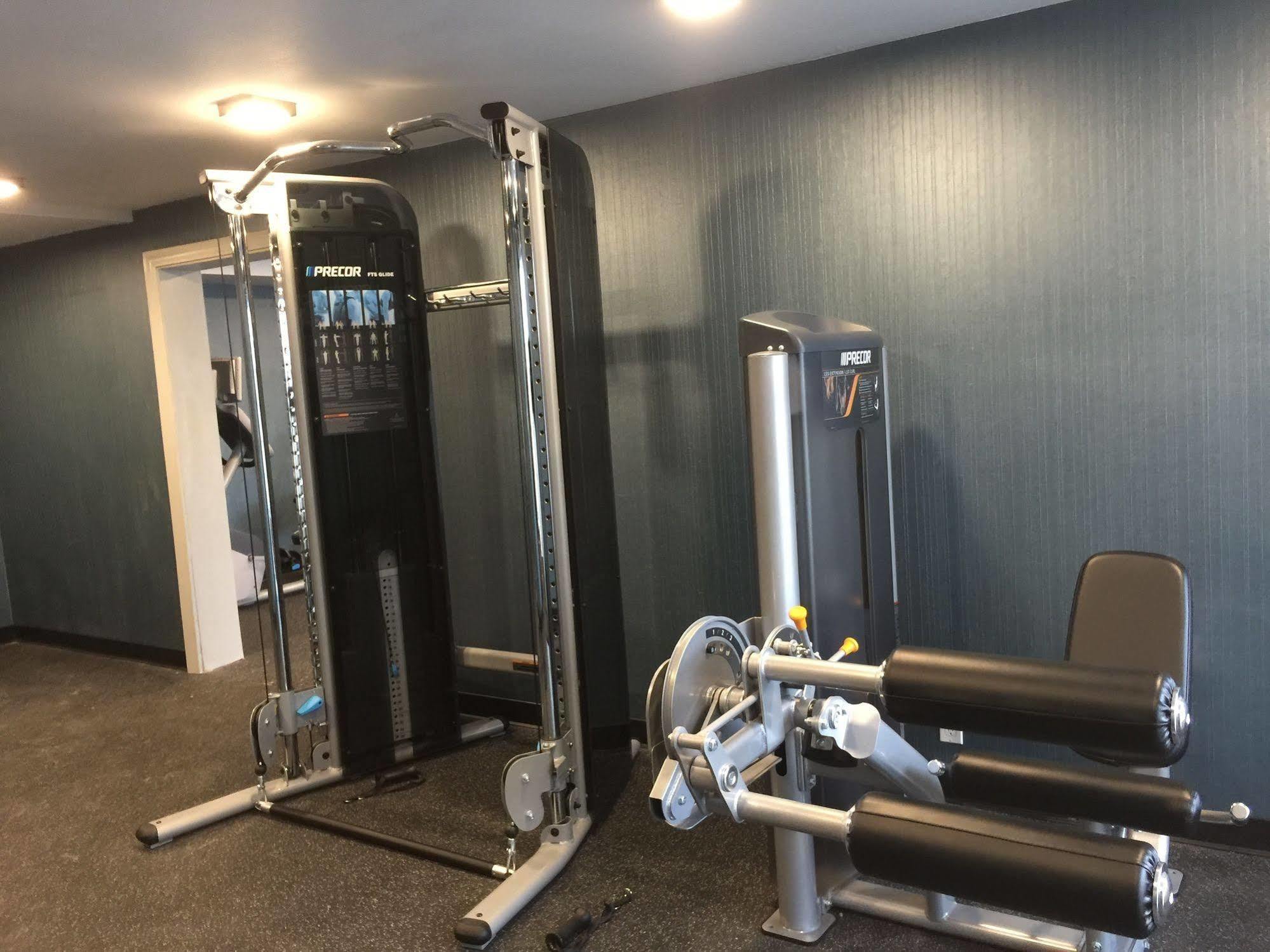 Radisson Hotel Oakland Airport Ngoại thất bức ảnh